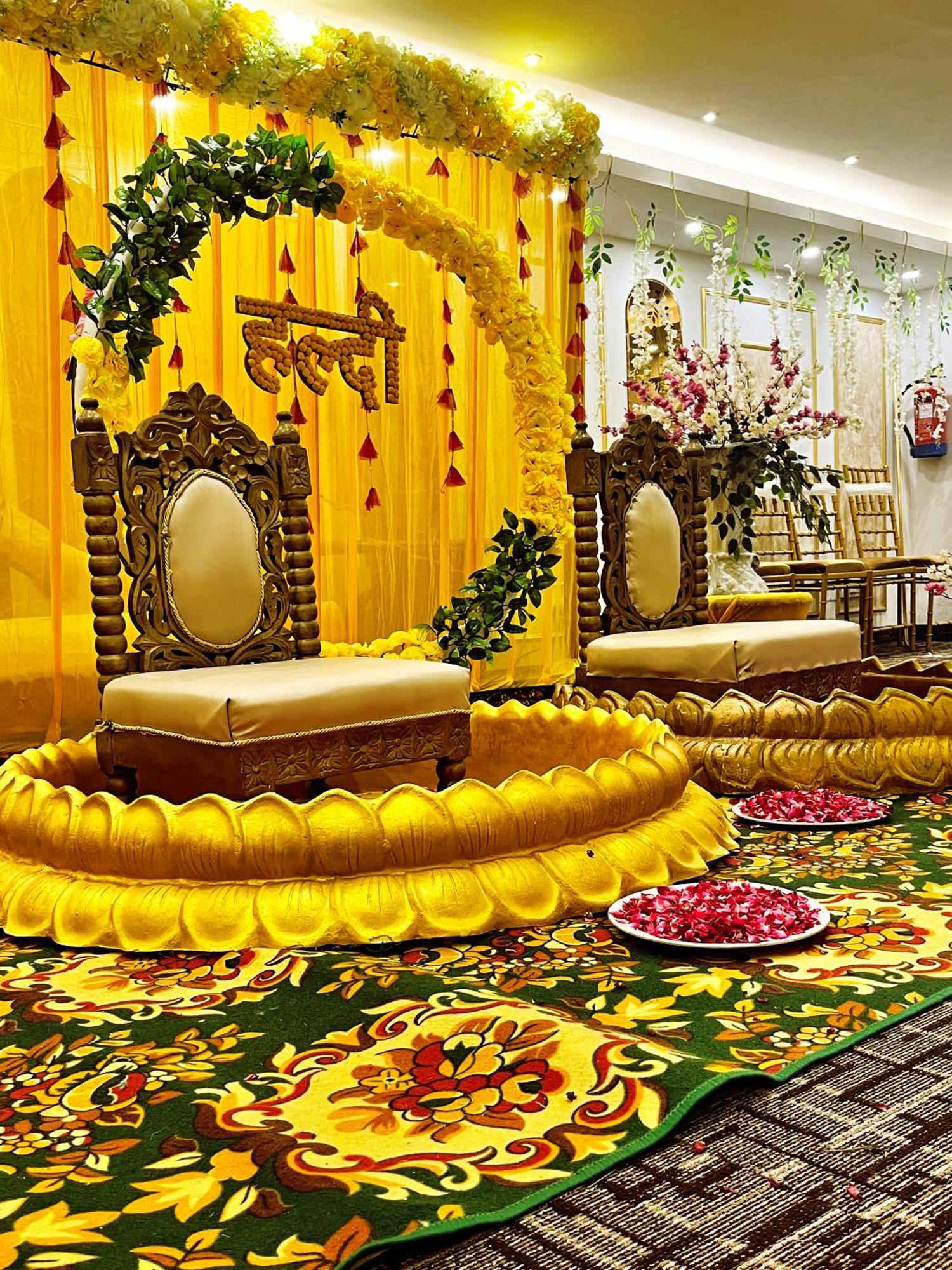 Hotel Town Grand Patel Nagar ニューデリー エクステリア 写真